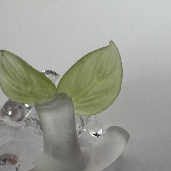 Preciosa Crystal Koala Bear on a Branch - Picture 15 of 16